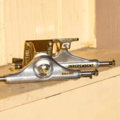 Independent Trucks Stage 11 Pro Carlos Ribeiro Mid Silver/Gold 139 (8.0 Inch Width) -Skateboard Series Store 3132577.82.139 4