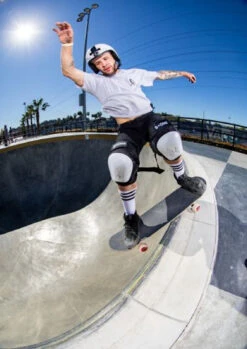 S-One Helmet Retro Fullcut Lifer White Matte/Black Stripes AJ Nelson -Skateboard Series Store sonhel.lifr .wgws .00 2