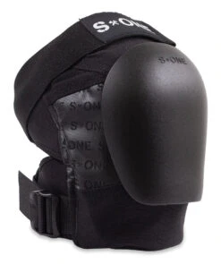 S-One S1 Pro Knee Pads Gen 4 Black Caps